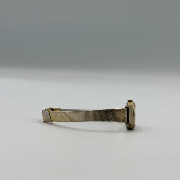 3/$30 Vintage Pulsar Watch Women Gold Tone 23MM Dial Water Resistant 6.5" - Picture 8 of 14